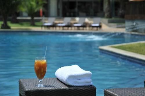 A1 Economy Inn ซอมเมอร์เซ็ท ภายนอก รูปภาพ